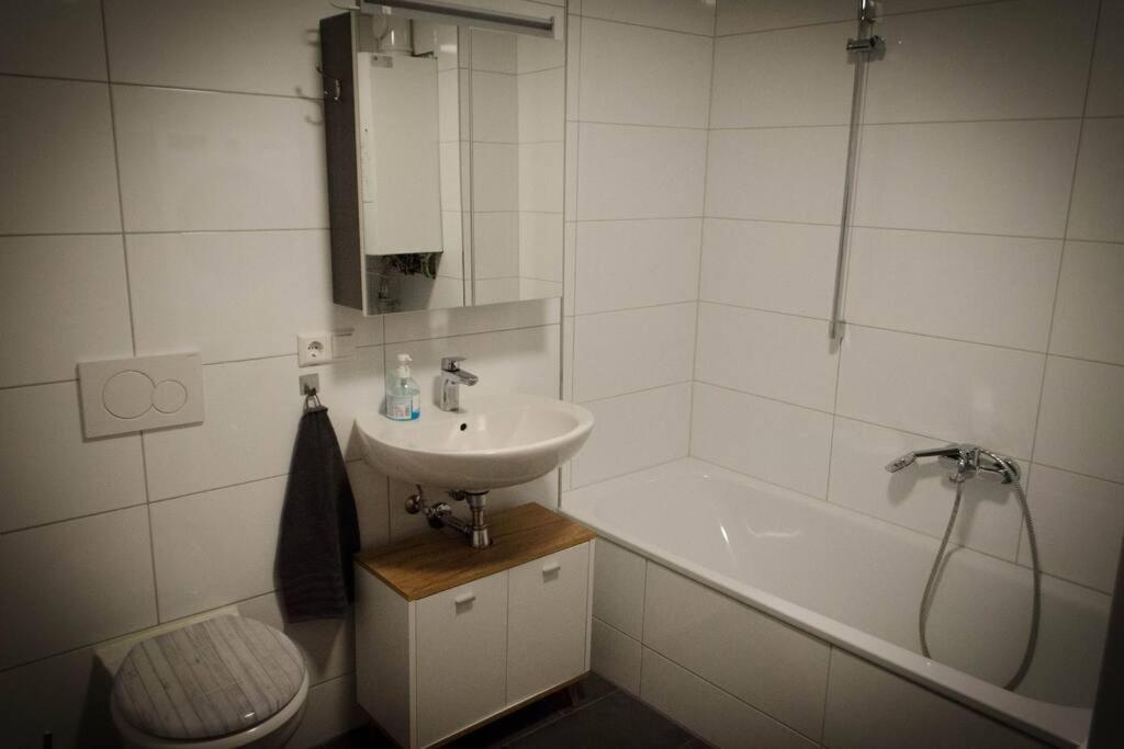 Lovely 2 Bedroom Apartment Lemon Grass In Central Lindau Lindau  Exteriör bild