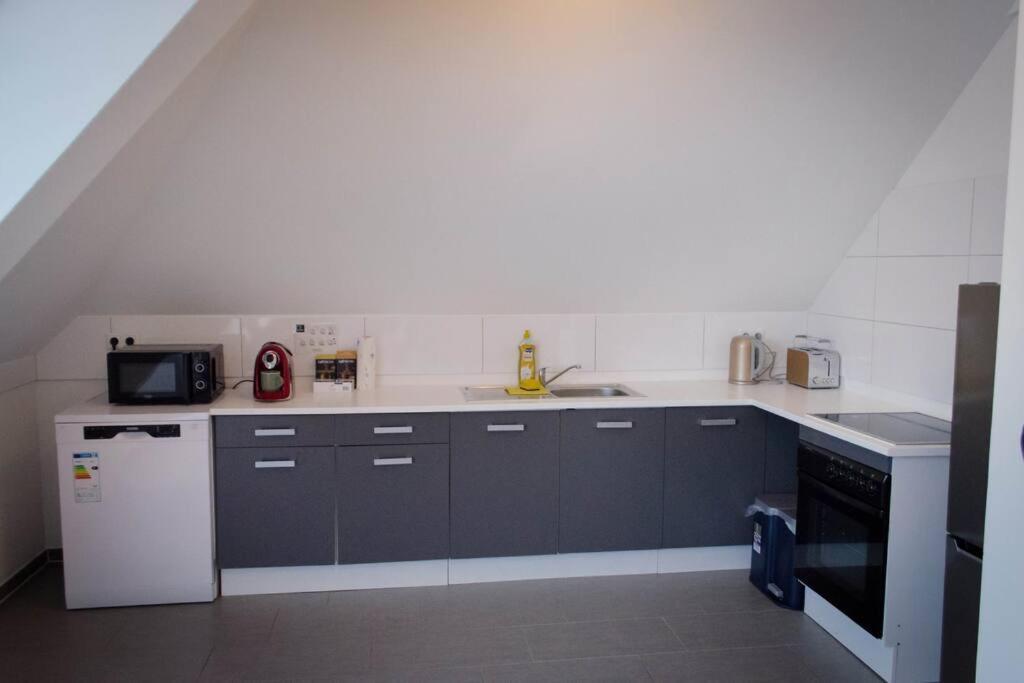 Lovely 2 Bedroom Apartment Lemon Grass In Central Lindau Lindau  Exteriör bild